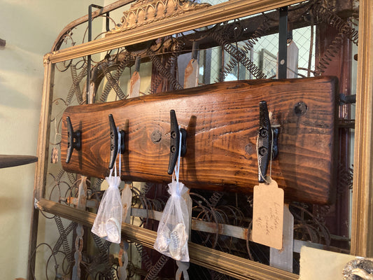 Live Edge with 4 Boat Cleats - Wall Mounted Rack